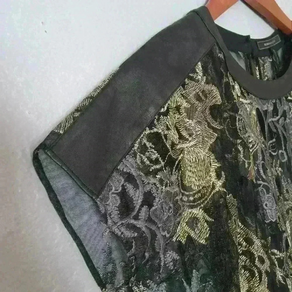 BCBG Maxazria Dress Shell Size 2 - Picture 5 of 15